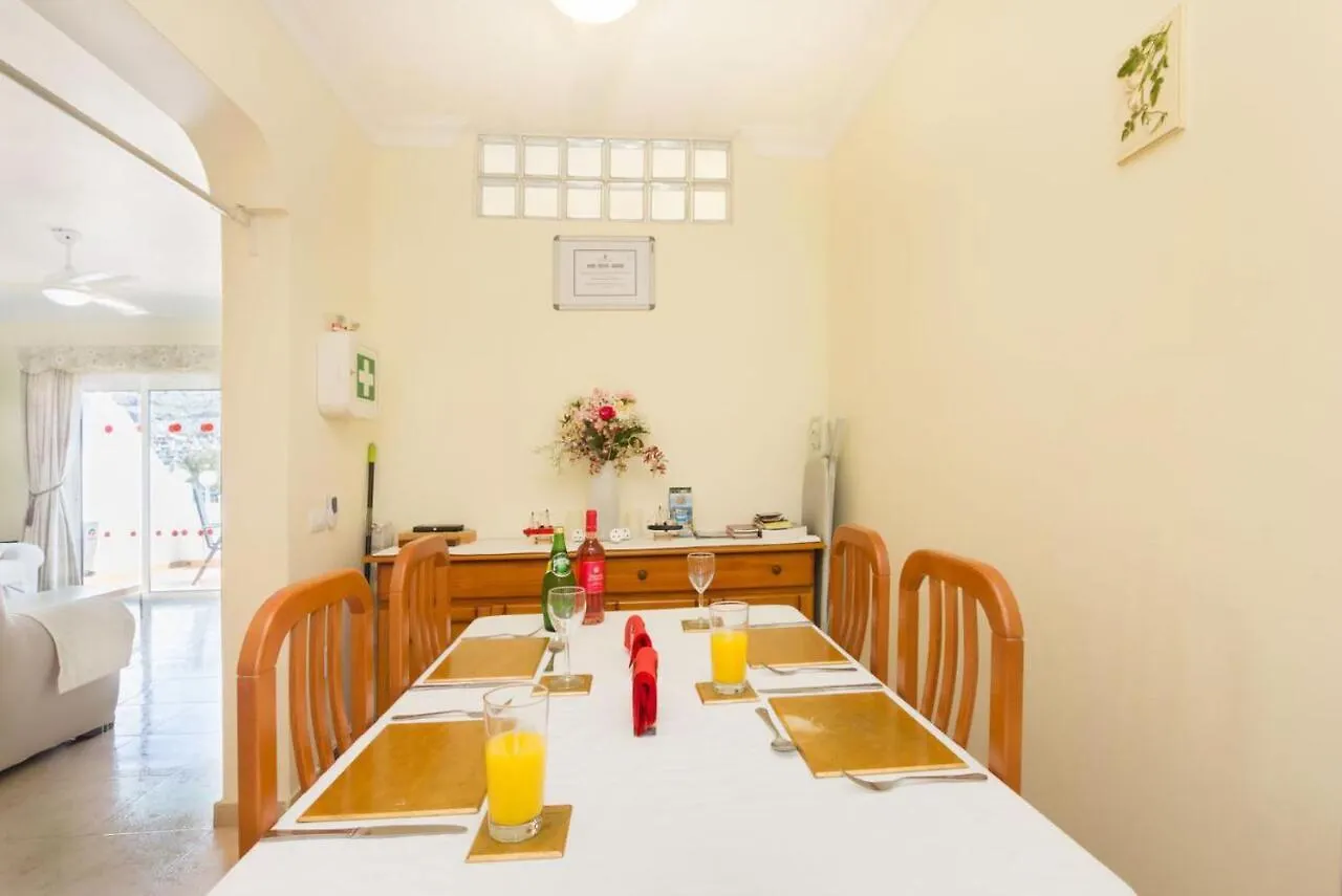 Filin 14 Spacious 3 Bedroom Apartment Heated Rooftop Pool Fast Wifi 푸에르토 데 모간